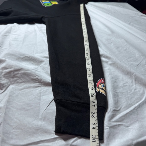 Medium Super Mario Graphic Pullover Long Seeve Sweatshirt Hoodie - Picture 10 of 10